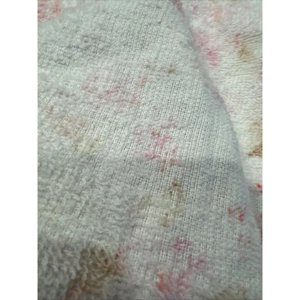 VTG Pair 2‎ Pink Floral Bathroom Hand Towels Round Hanging Grandma Made 16